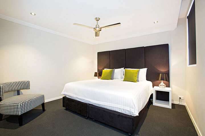 Room 3 of 15