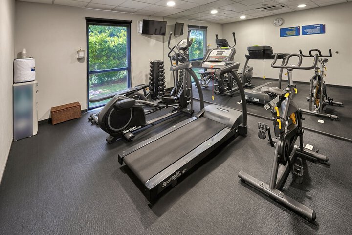 Hotel Gym Photos