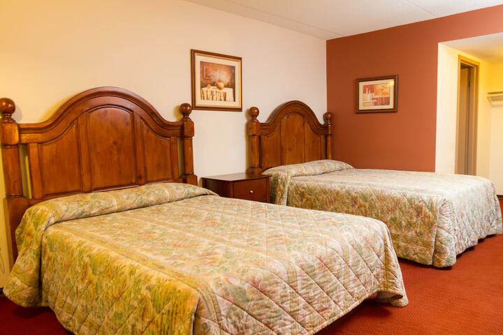 Room 14 of 80