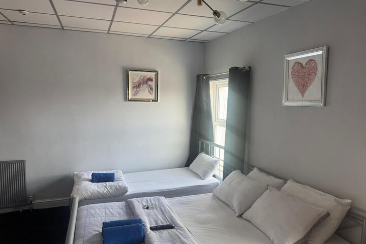 Room 13 of 47