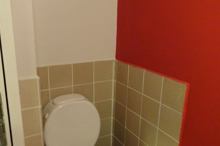 Room 18 of 32