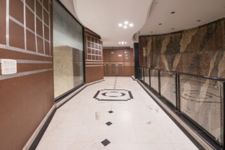 Hotel Interior 5 of 31