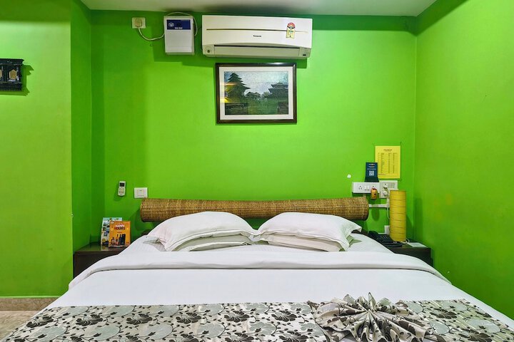 Room 42 of 90