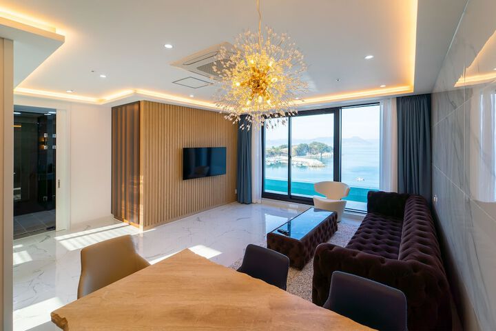 Room 29 of 60