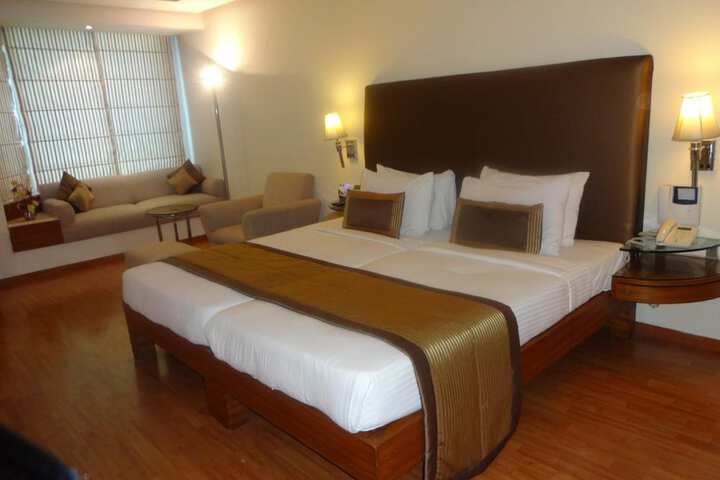 Room 16 of 56