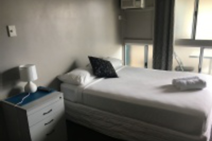 Room 66 of 108