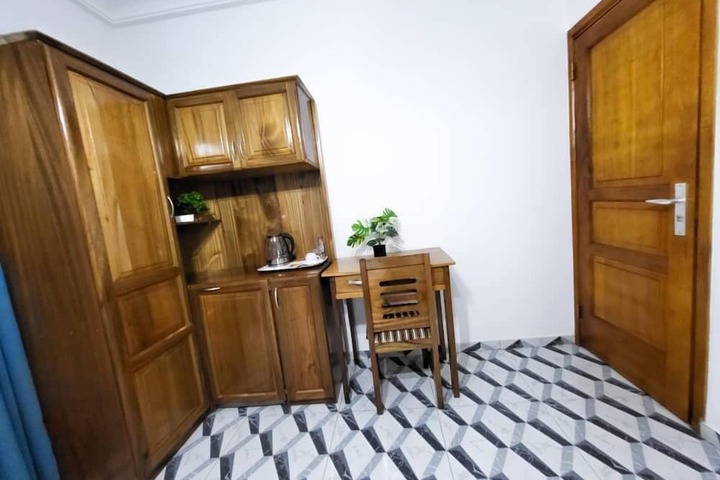 Room 17 of 79