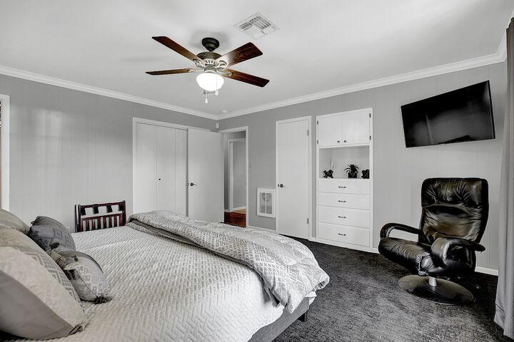 Room 9 of 41