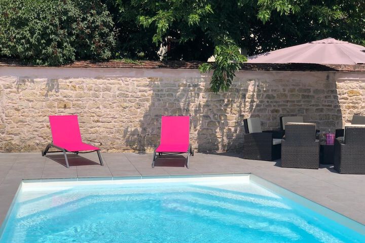 Pool 39 of 62