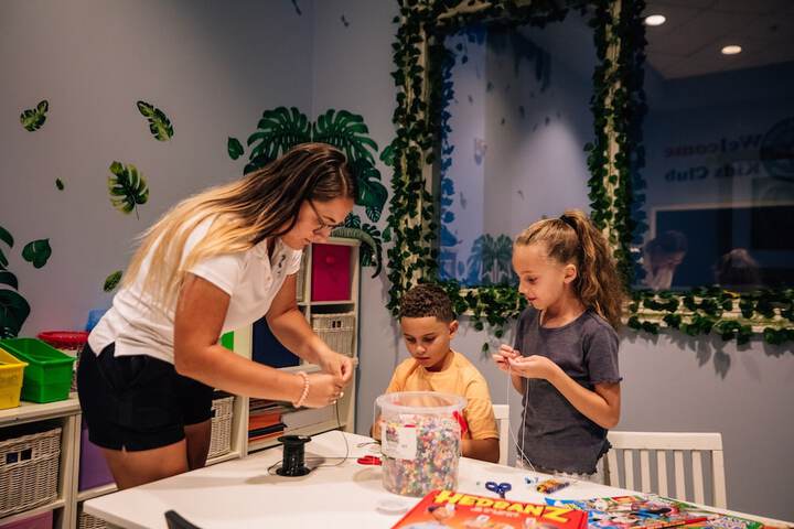 Childrens Activities 100 of 132