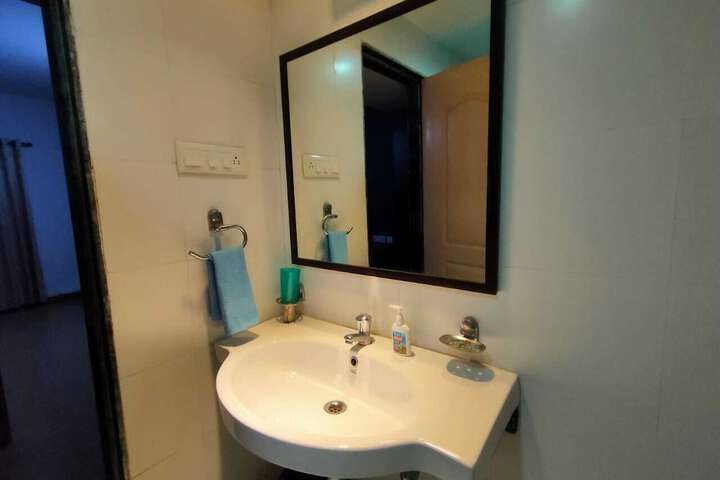 Room 40 of 83