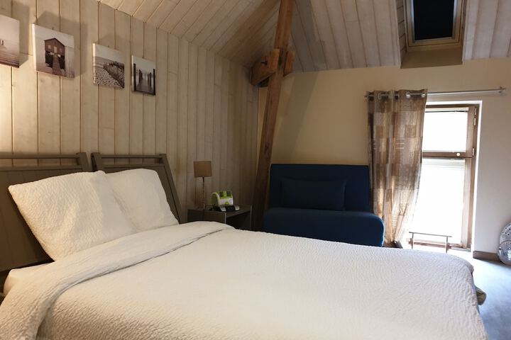 Room 13 of 46