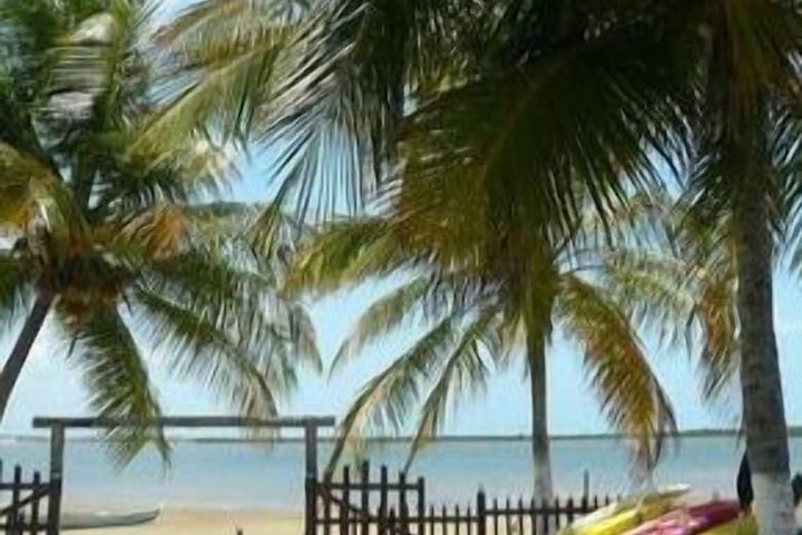 Beach 19 of 27