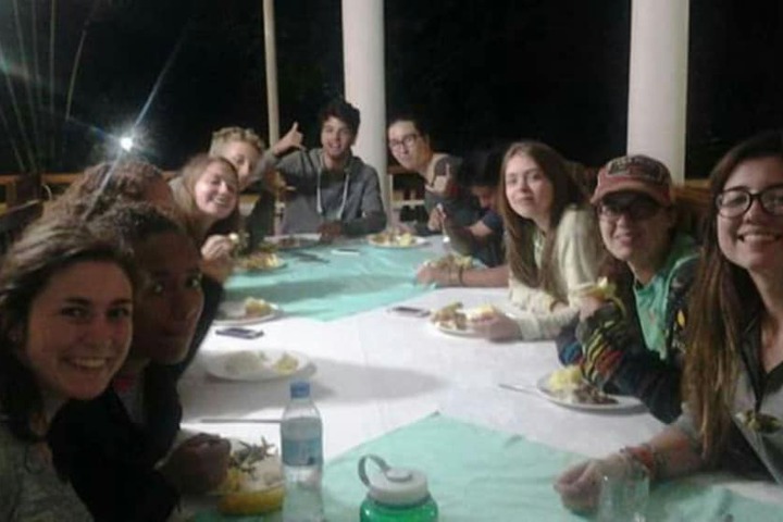 Dining 17 of 57