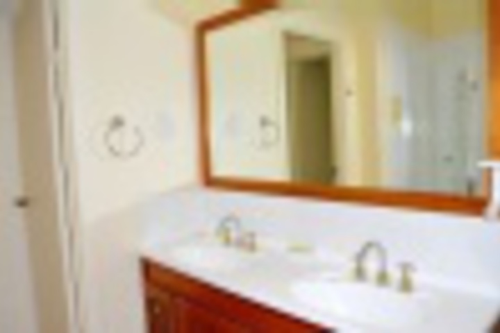Room 208 of 768