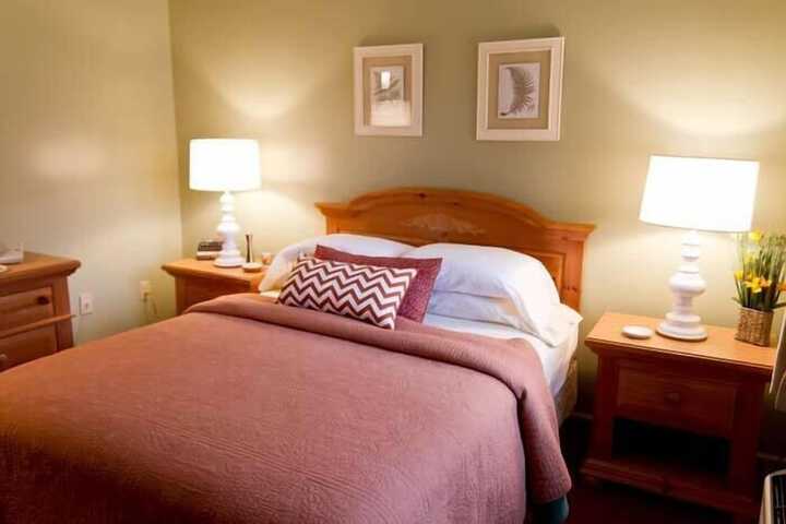 Room 7 of 28