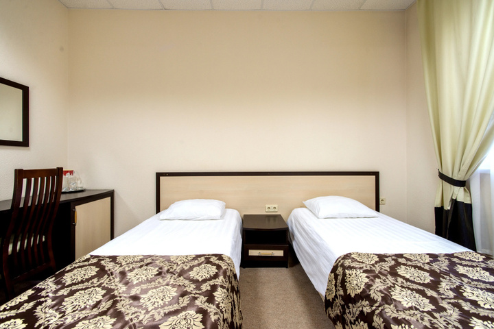 Room 17 of 21