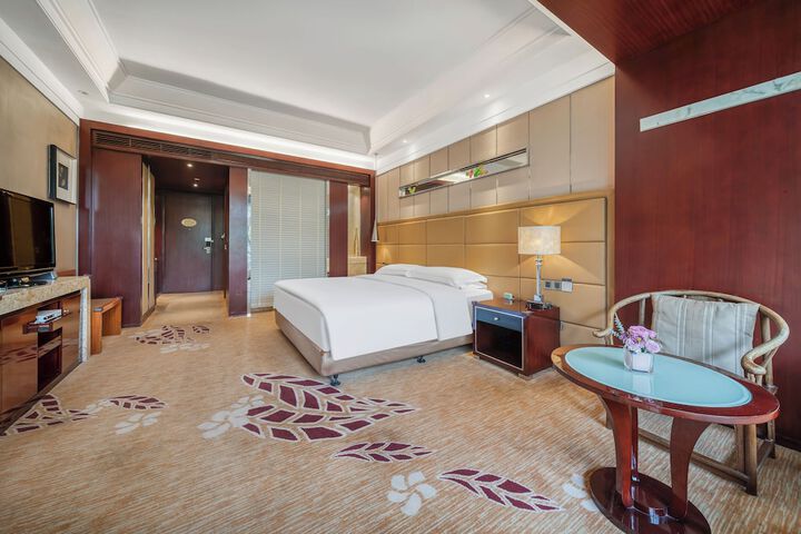 Room 21 of 95