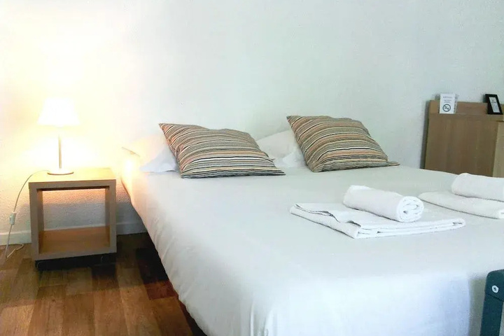 Room 3 of 19