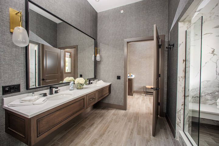 Bath Interior