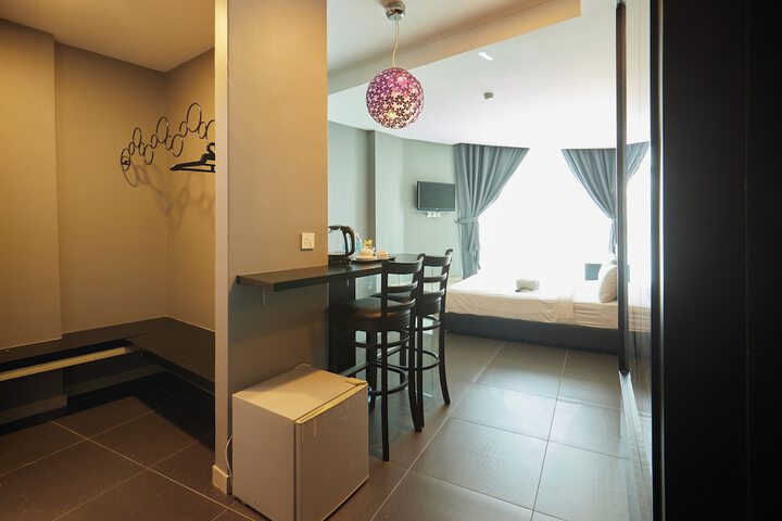 Room 40 of 87