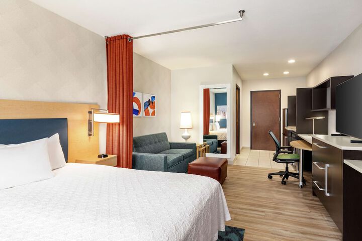 1 Queen Bed Nyc View Studio Suite (17 of 17)