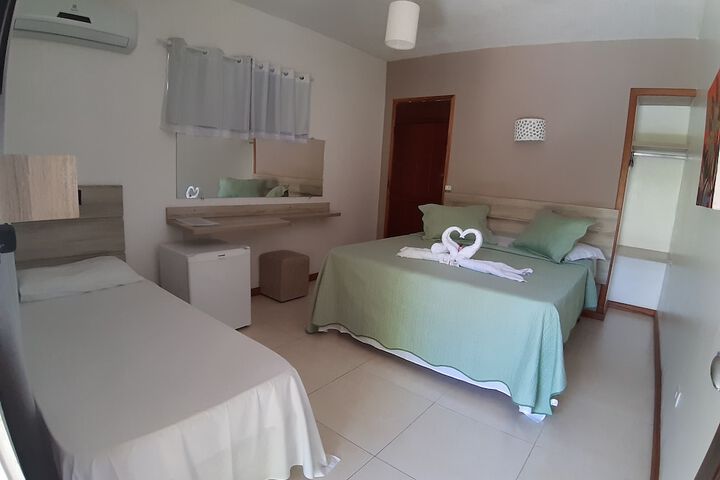 Room 5 of 76