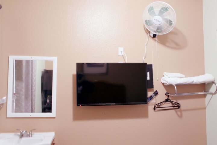 Room 5 of 53