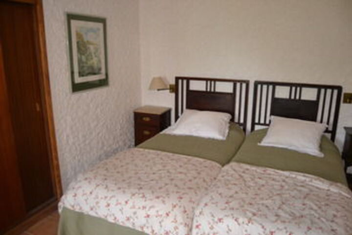 Room 26 of 54