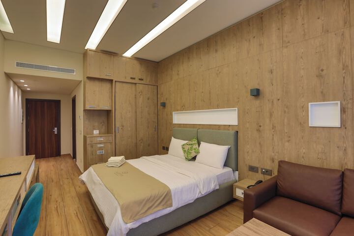 Room 18 of 41