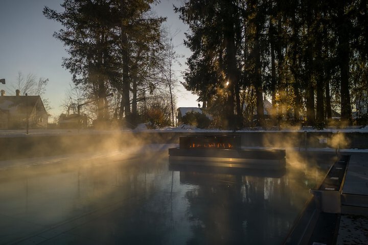 Pools & Facilities