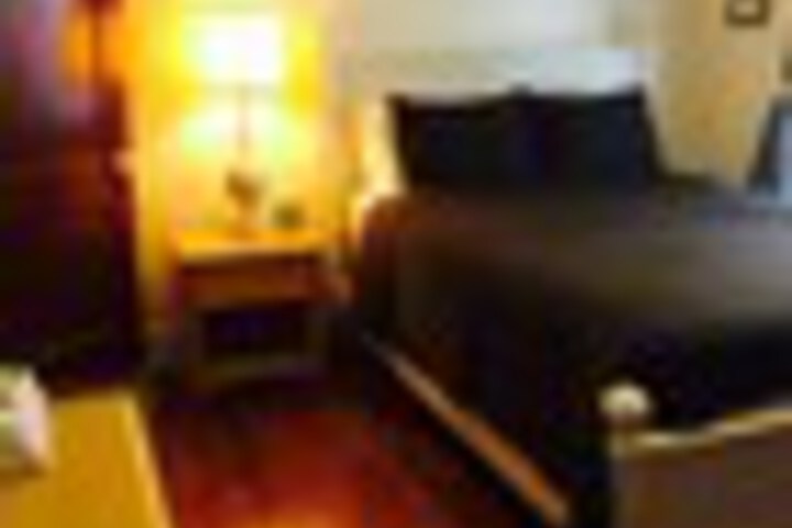 Room 11 of 246