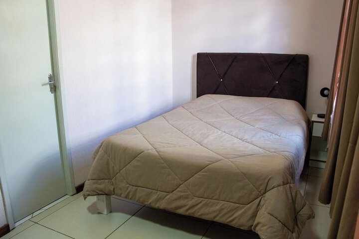 Room 9 of 206