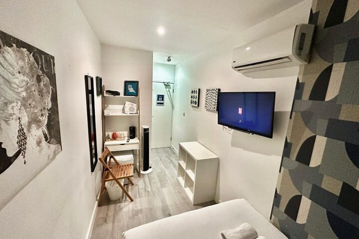 Room 29 of 59