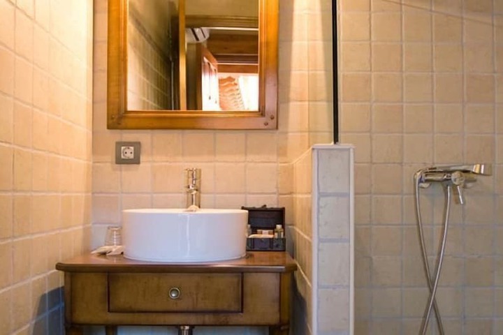 Bathroom Interior Photo