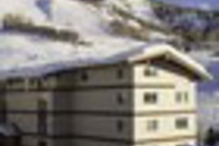 Hotel 143 of 144