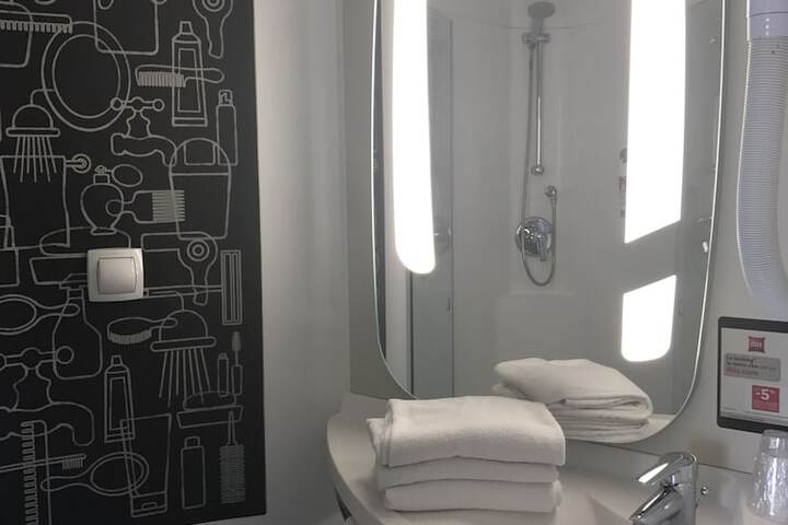 Clean Restrooms