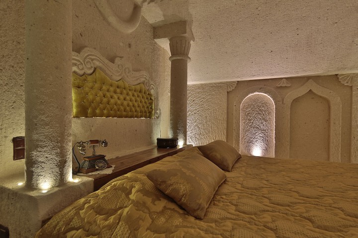 Room 9 of 53