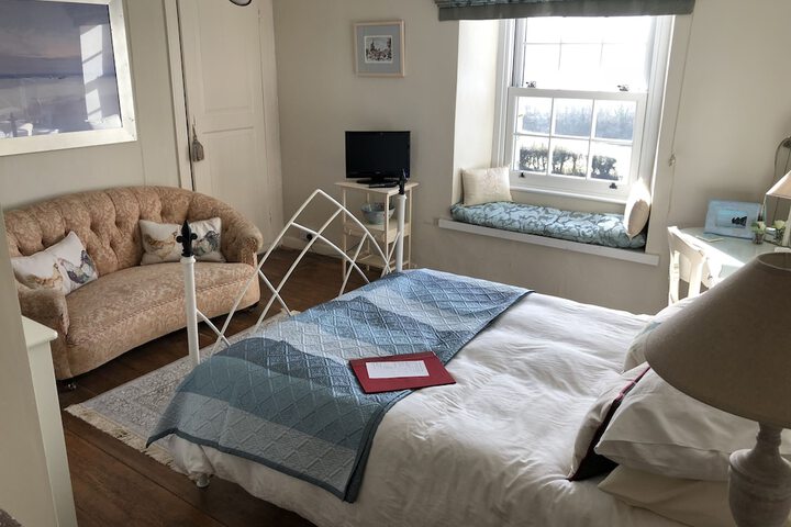 Room 10 of 21