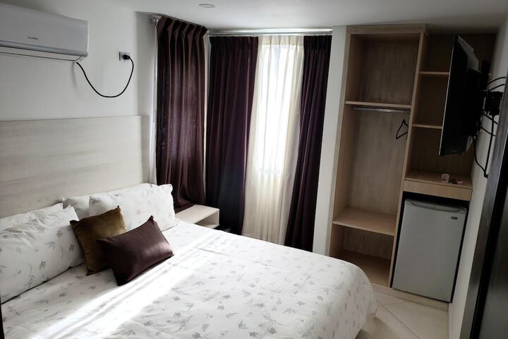 Room 17 of 29