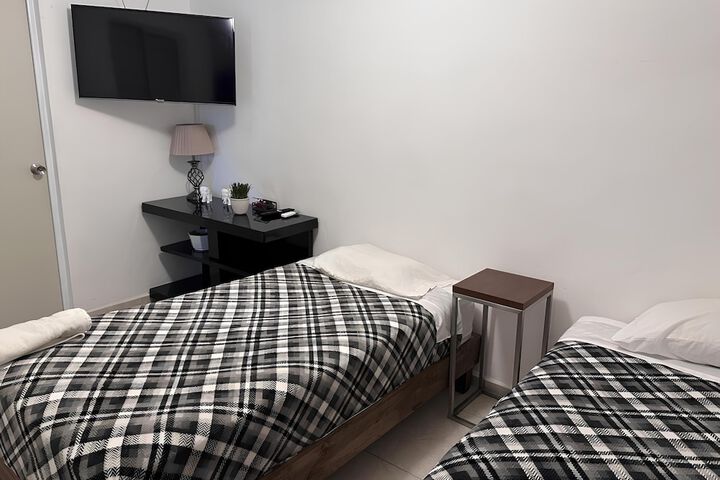 Room 21 of 119