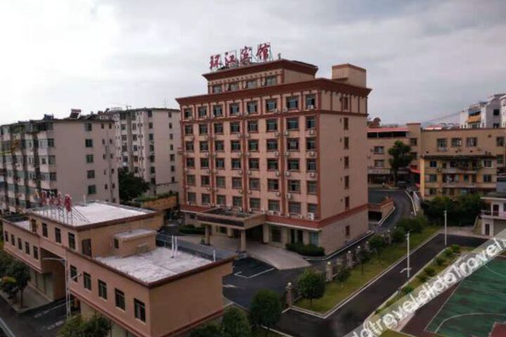 Hotel 2 of 21