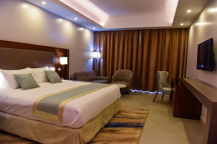 Room 19 of 43