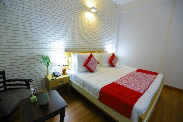 Room 7 of 20