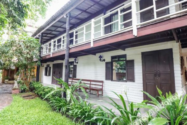 Nida Rooms Chiang Mai Suriwong Robinson
