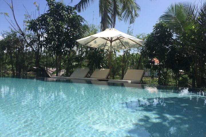 Pool 90 of 126