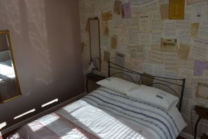 Room 7 of 23