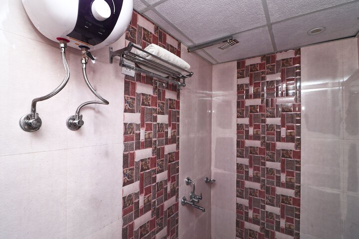 Room 10 of 39