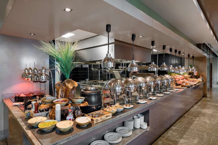 Breakfast/Coffee Service 102 of 116