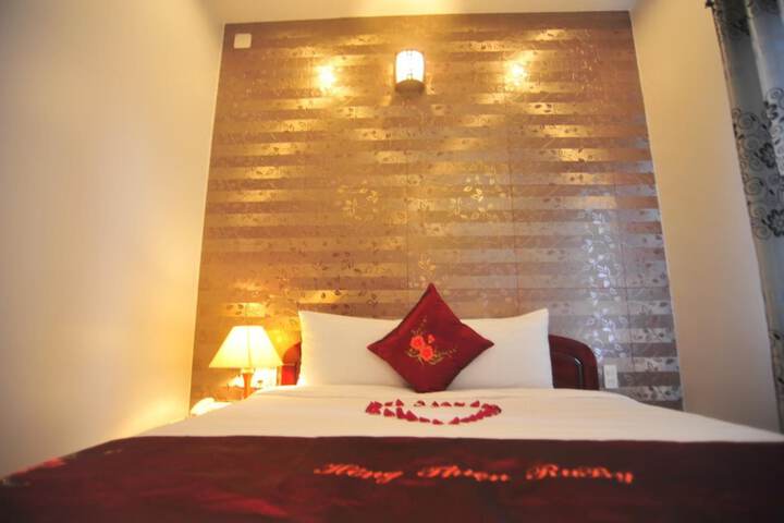 Room 21 of 51